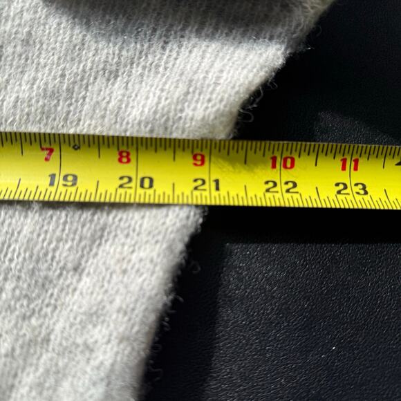 Free People Gray V-Neck Sweater - Picture 10 of 11